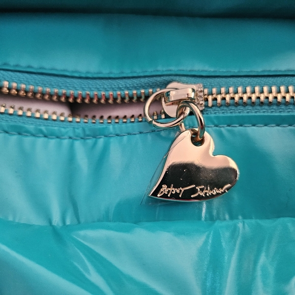 Brand new Betsey Johnson tote bag - Picture 7 of 7
